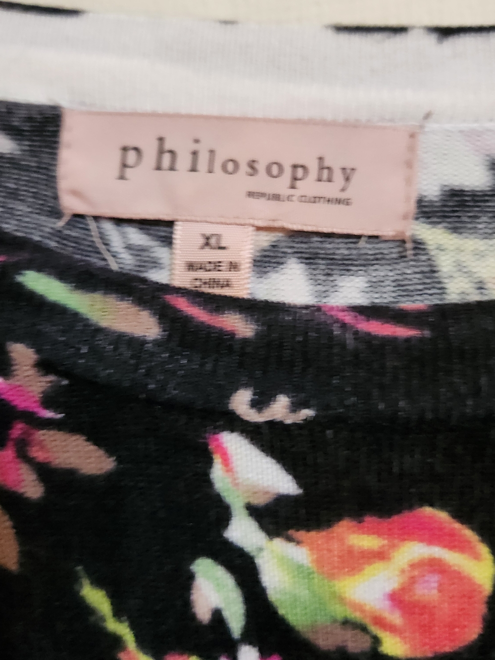Philosophy Black Floral Ruffle-Sleeve Long Sleeve Top - Picture 4 of 5
